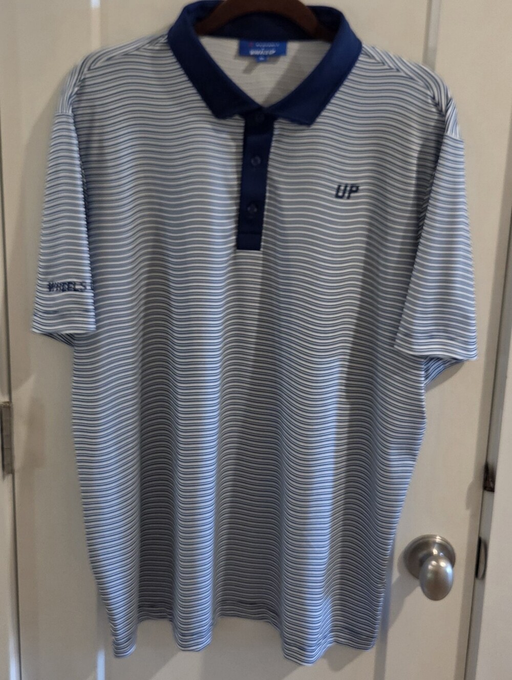 NWOT Redvanly x Wheels Up Performance Golf Polo Shirt - Size XL - Blue Striped